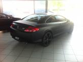 Foliendesign Barnim Vollverklebung Peugeot 407 schwarz matt