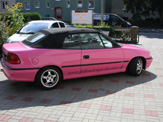 foliendesign vollverklebung opel astra pink 01