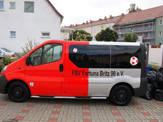 foliendesign vollverklebung opel vivaro rot weiss fsv-fortuna-britz 04