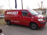 foliendesign werbung vw t5 ducati 01